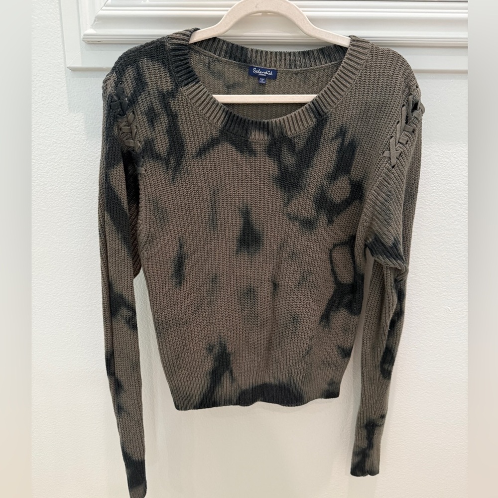 Splendid sweater